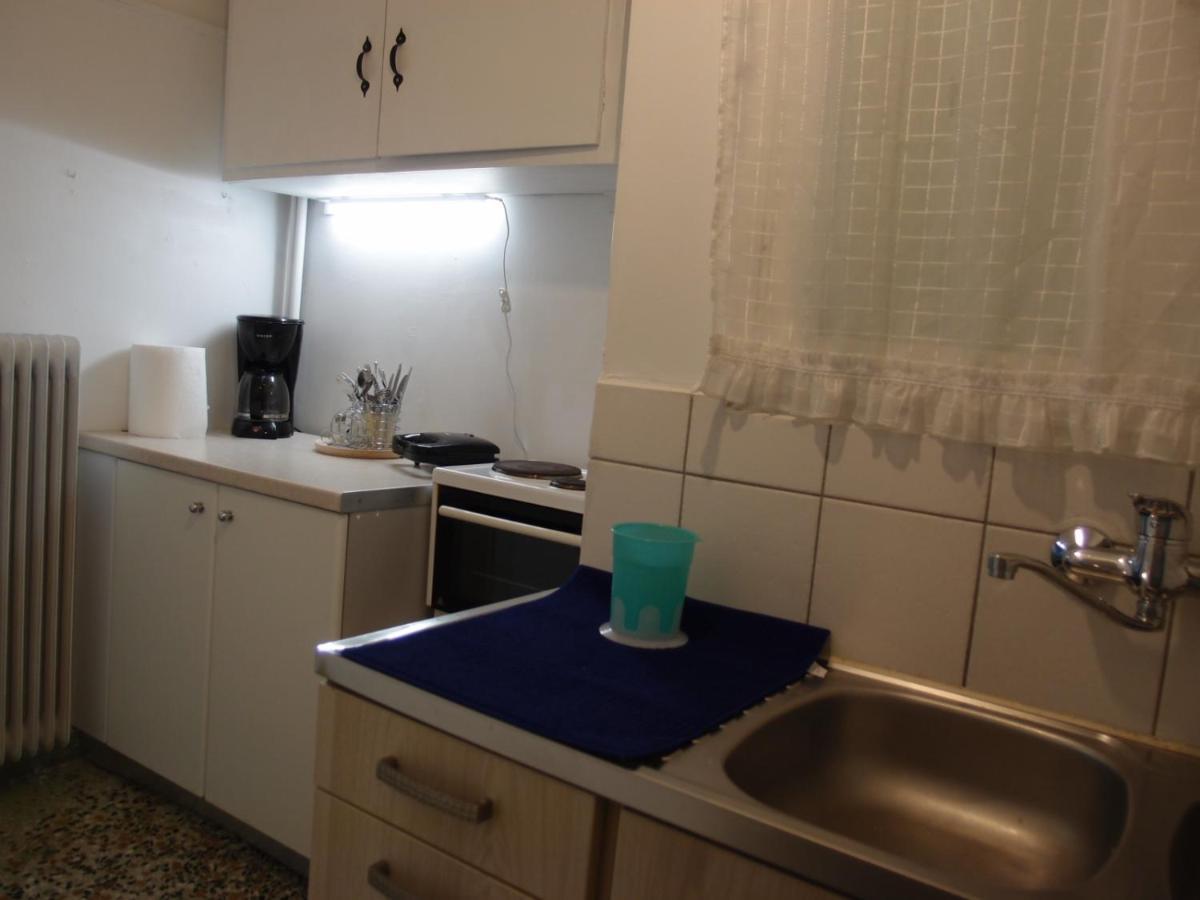 Apartment In The Heart Of Heraklion Exterior photo